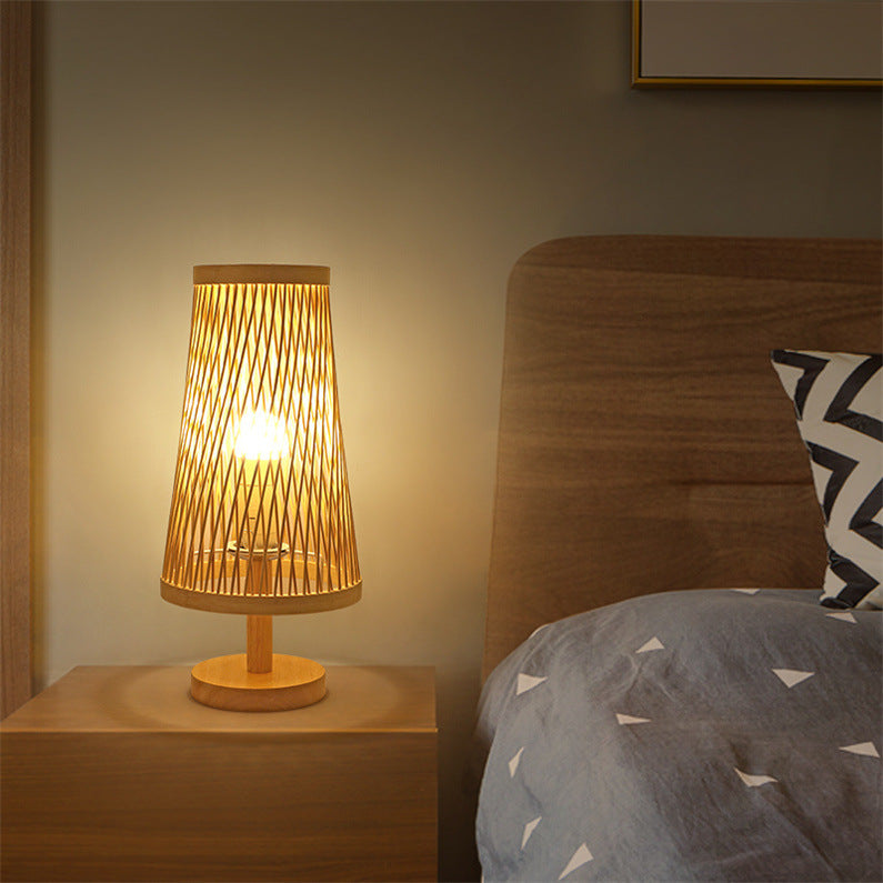 Atmosphärische Tischlampe – Retro & Wiederaufladbar